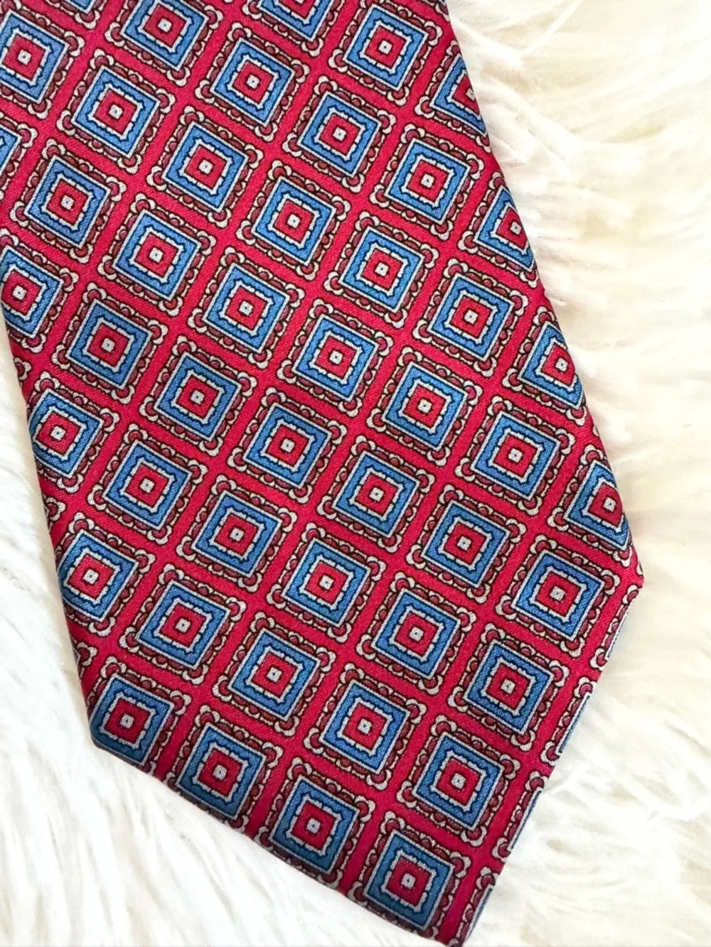 Stefano Ricci Saks Tie 100% Silk Blue Red Geometric  Italy Excellent Condition